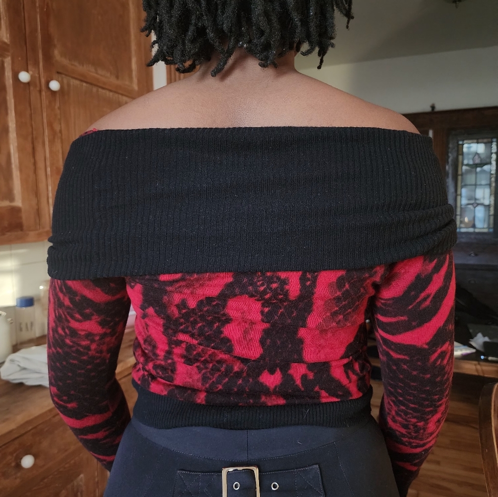 Off shoulder top - Picture 4 of 4